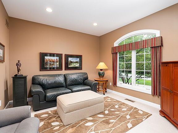 4th image of 3123 Westloch Cir