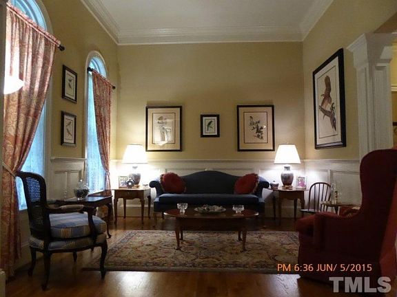 2nd image of 612 Carolina Oaks Ave