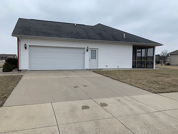 3rd image of 70 Golden Rock Ln
