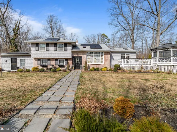 2708 Sunset Ave, Williamstown, NJ 08094