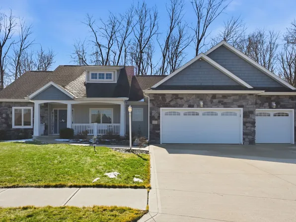 127 N Wildthorne Ct, Columbia City, IN 46725