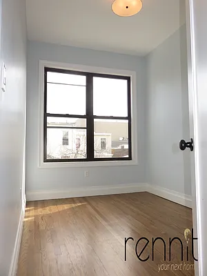 Rented by Rennit Inc. | media 39