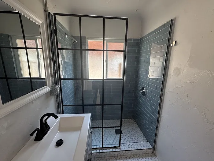 1315 W Clarendon Ave #3 — Photo 9