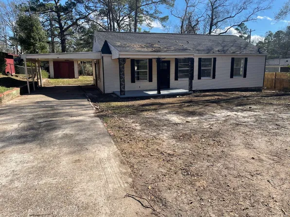 807 Kings Rd, Leesville, LA 71446