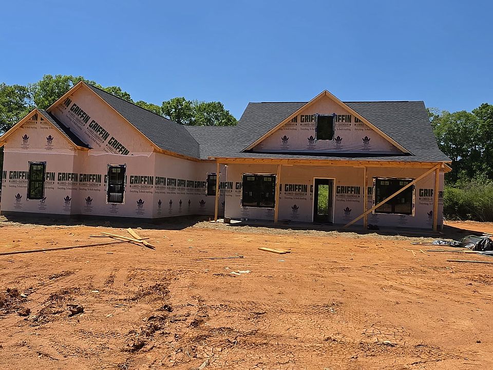 1st image of 819 Five Points Rd