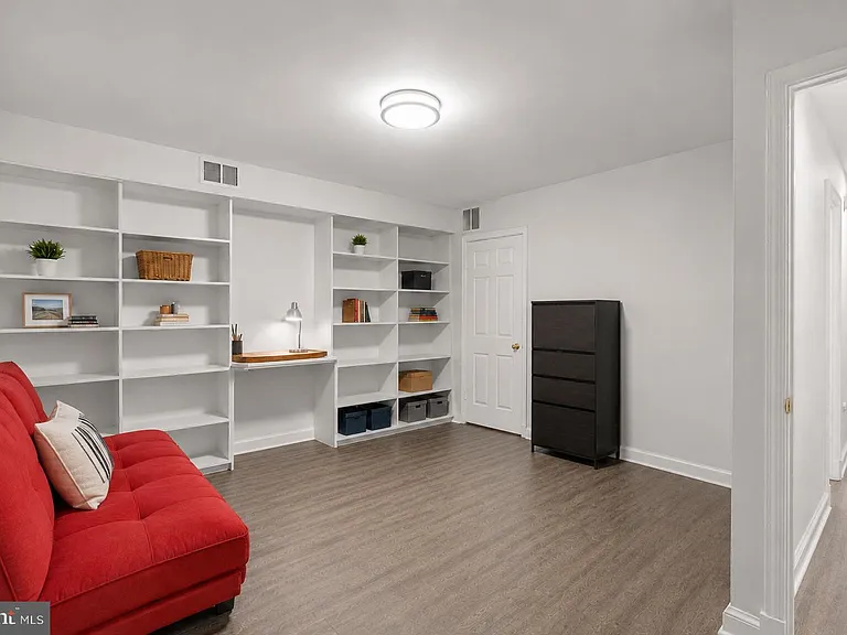 4422 Westover Pl NW — Photo 31