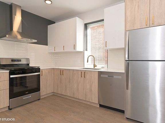 5th image of 2620 W Rice St #2R
