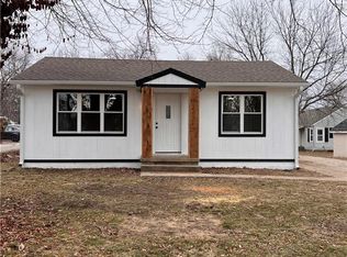 504 W Vine St, Butler, MO 64730