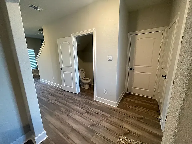 312 Lone Wolf Trl — Photo 9