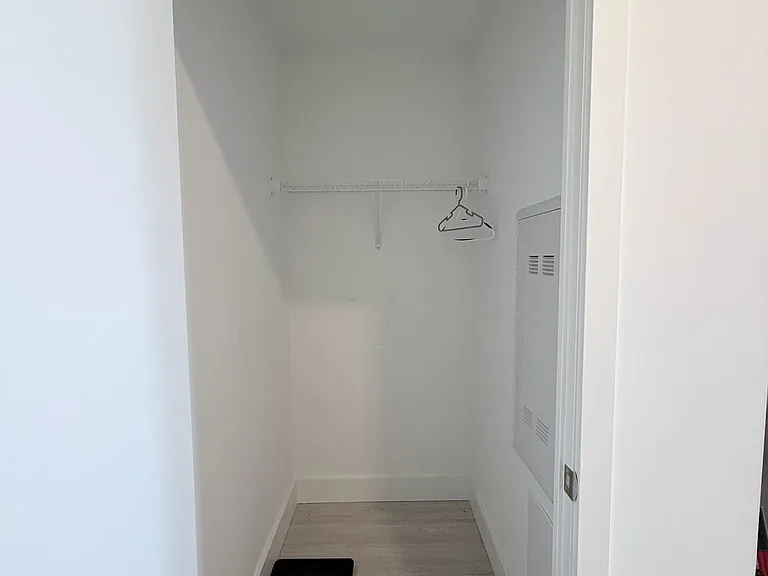 6 Greenbriar Rd #222 — Photo 20