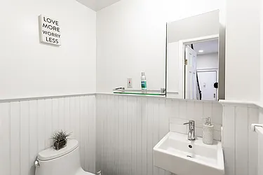 Rented by Bond New York