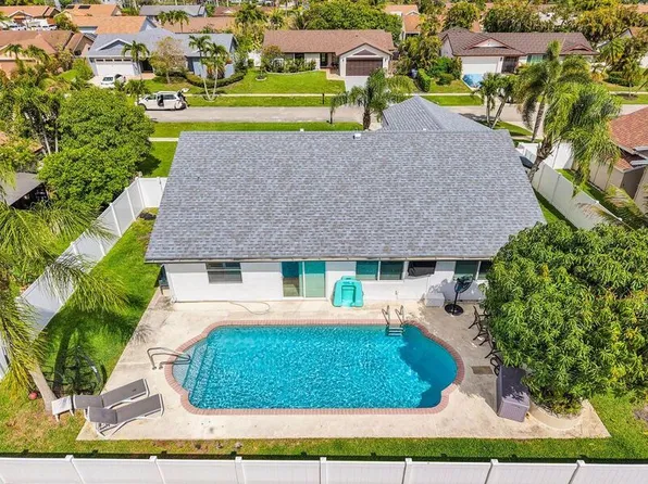 19119 Winslow Ter, Boca Raton, FL 33434