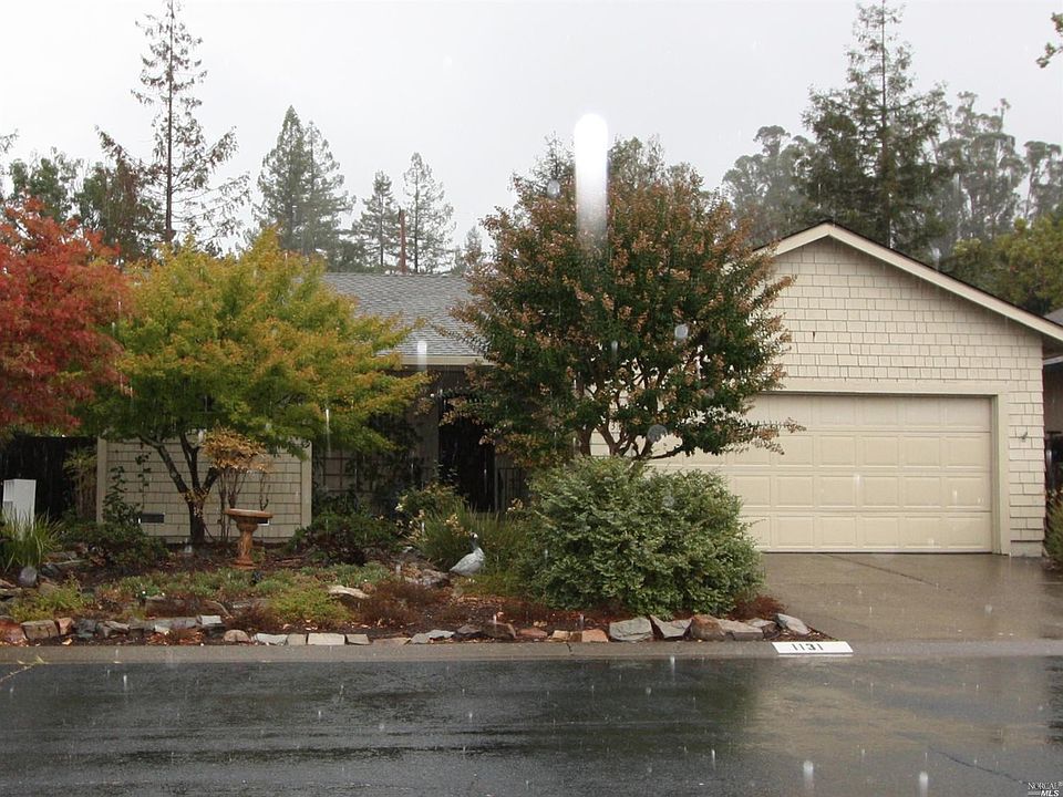 1st image of 1131 Hillside Dr