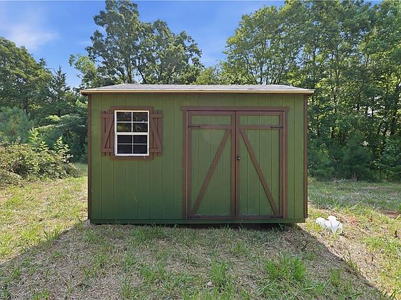 4th image of 1791 County Home Rd