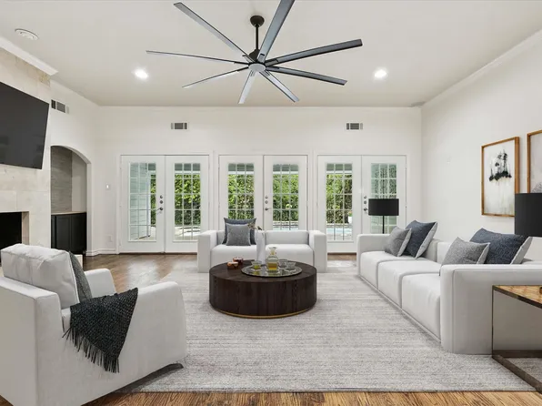 18512 Crownover Ct, Dallas, TX 75252