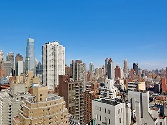 Sold by Corcoran | media 19