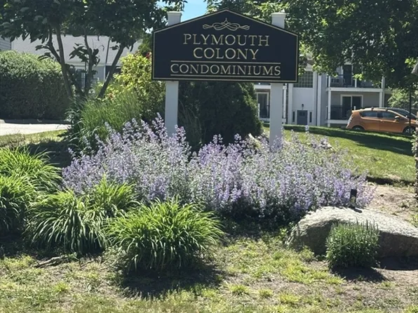 3 Chapel Hill Dr APT 11, Plymouth, MA 02360