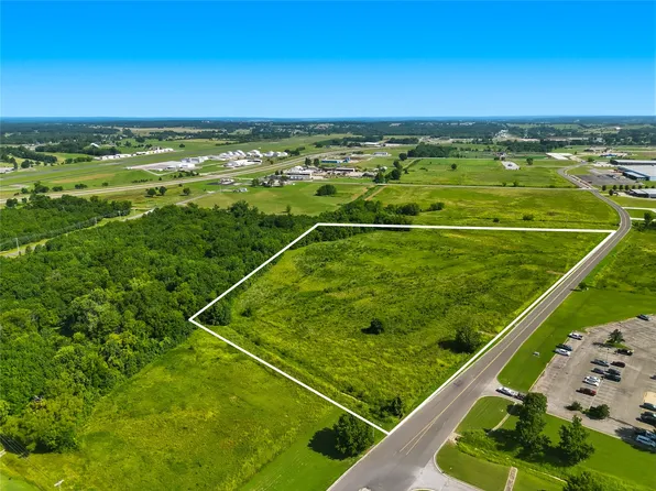131 Main Pkwy, Tahlequah, OK 74464