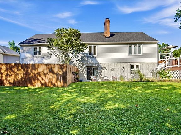 4th image of 5200 Hampton Ct