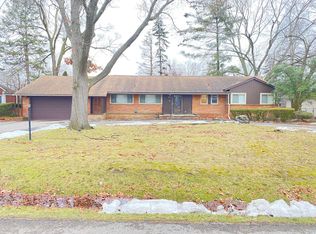 18401 New Hampshire Dr, Southfield, MI 48075