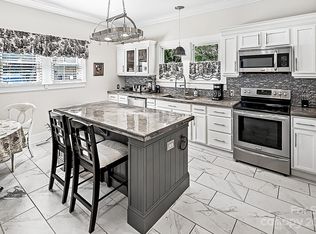 81 Pine St NW, Concord, NC 28025