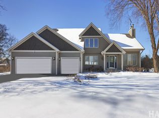 10979 Ernest Dr, Marengo, IL 60152