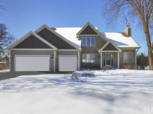 10979 Ernest Dr, Marengo, IL 60152