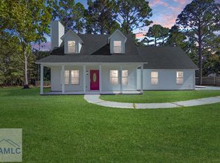 648 Honey Ridge Ln, Hinesville, GA 31313