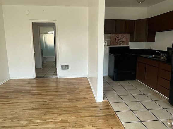 5th image of 1990 S McClelland St APT 10