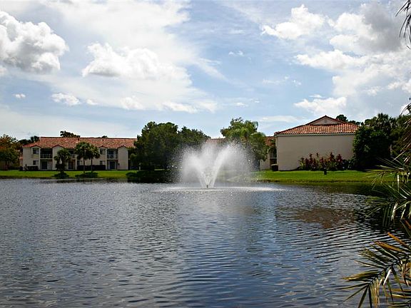 4th image of 5800 NW 74th Pl #3-103