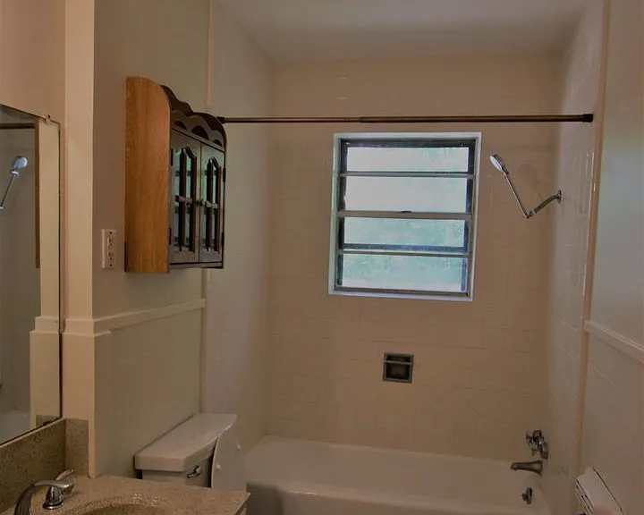 3306 Greg Ln — Photo 9