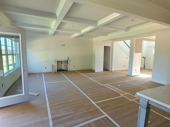 2nd image of 504 Thurston St