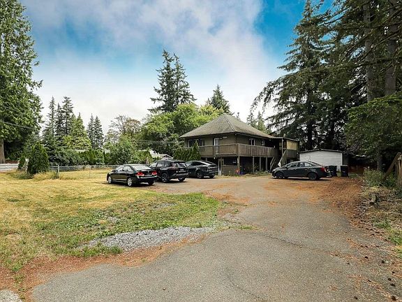 2nd image of 4288 200th St