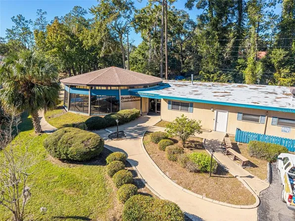 2811 SW Archer Rd APT V187, Gainesville, FL 32608