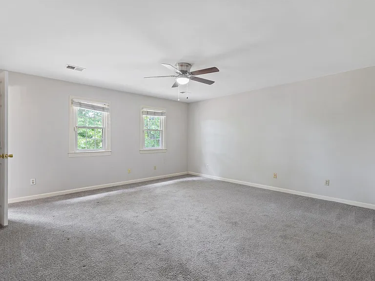 51 Summer Grove Rd — Photo 19