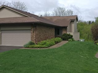 3237 Lake Dr SE, Grand Rapids, MI