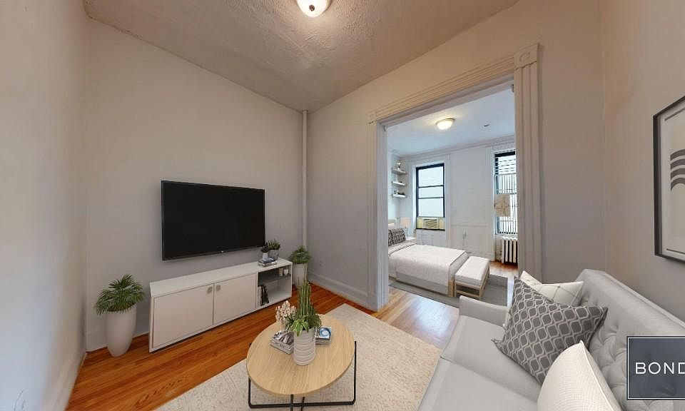1st image of 1731 2nd Ave APT 4RS