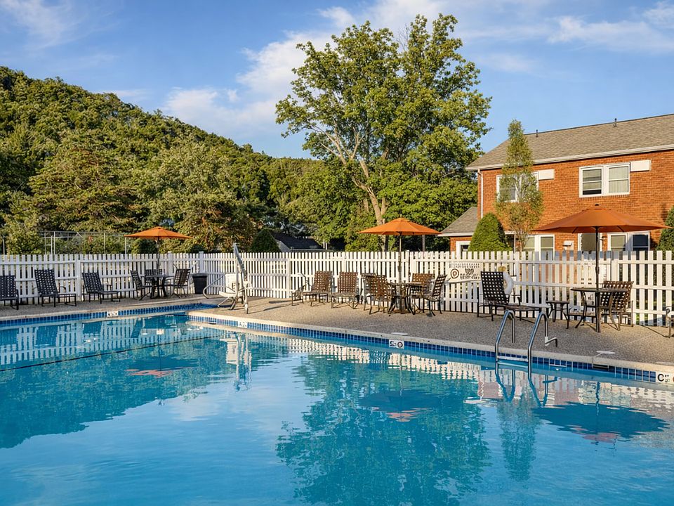 Cool off and relax at our resort-style swimming pool.