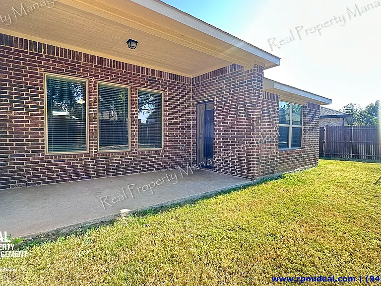 3977 Winding Hollow Dr — Photo 30