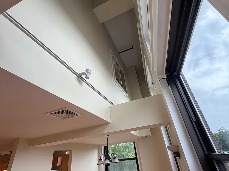 116 Center St — Photo 9