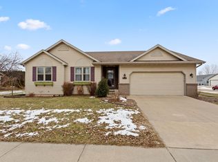 1824 S Derks Dr, Appleton, WI 54915