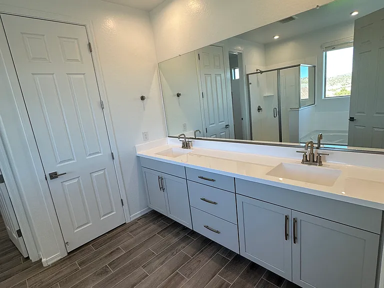 13426 W Eagle Feather Rd — Photo 14
