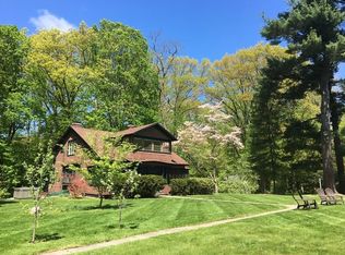 301 Prospect Hts, Northampton, MA 01060