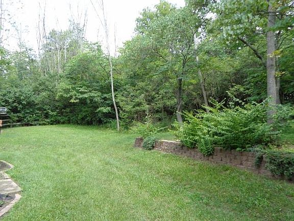 3rd image of 6481 Willow Bend Dr