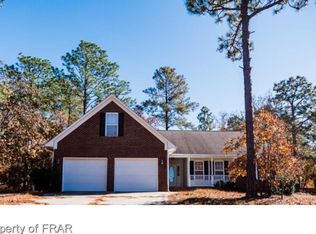 79 Lotus Ln, Sanford, NC 27332