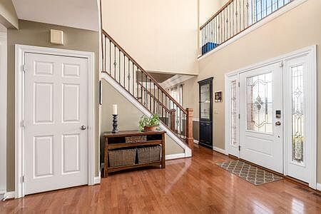 3rd image of 1664 Fox Chase Dr