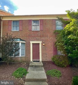 235 Heather Ct, La Plata, MD, 20646
