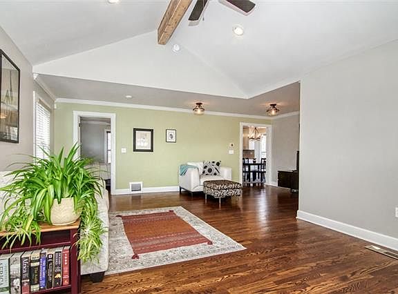 5th image of 8324 Corrington Ave