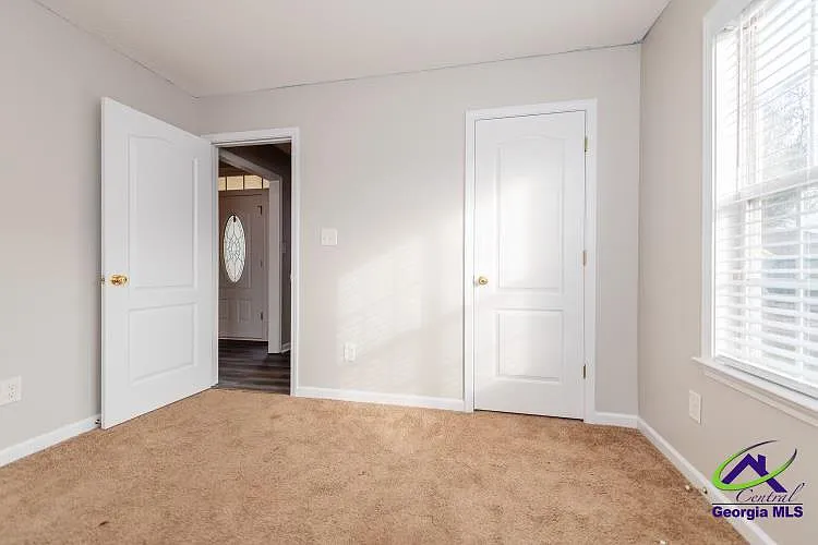 115 Gailey Ct — Photo 7
