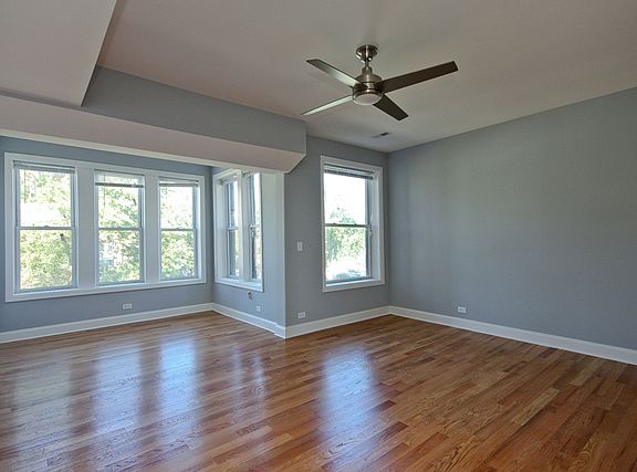 4th image of 4639 S Saint Lawrence Ave #1N